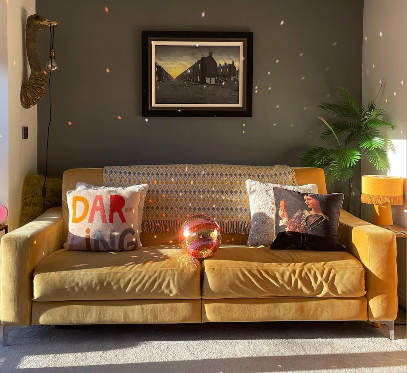 Can I Paint Velvet with Fabric Paint?